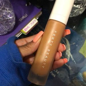 Fenty Beauty Pro Filt’r Soft Matte Foundation